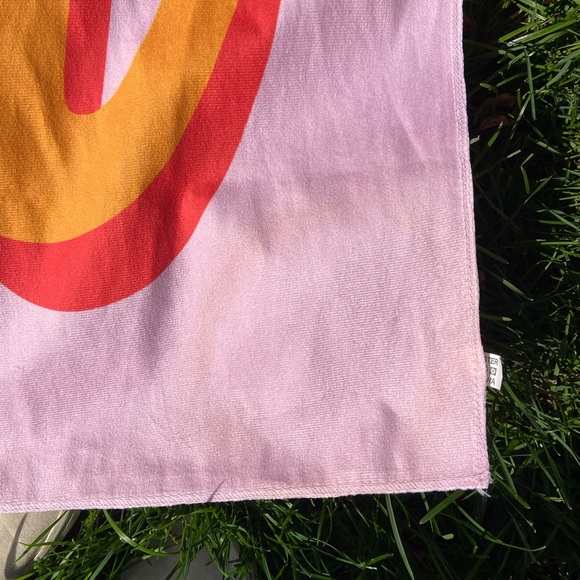 Welcome to the shitshow tapestry - Picture 2 of 3